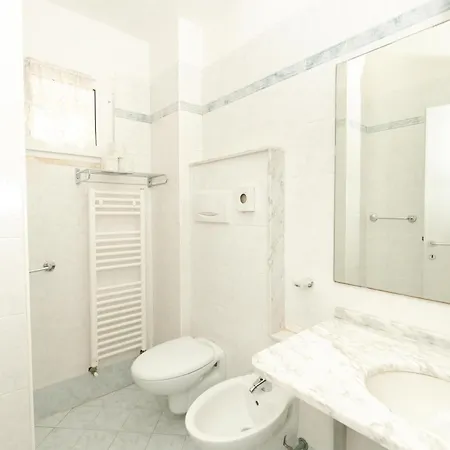 Saint Louis 호텔 3*