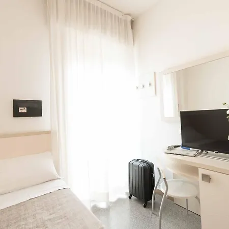 Saint Louis Hotell 3*