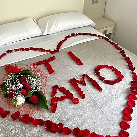 Saint Louis Hotel