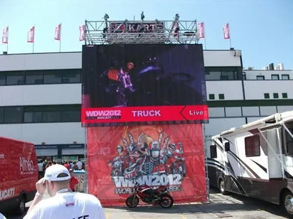 Saint Louis מלון 3*